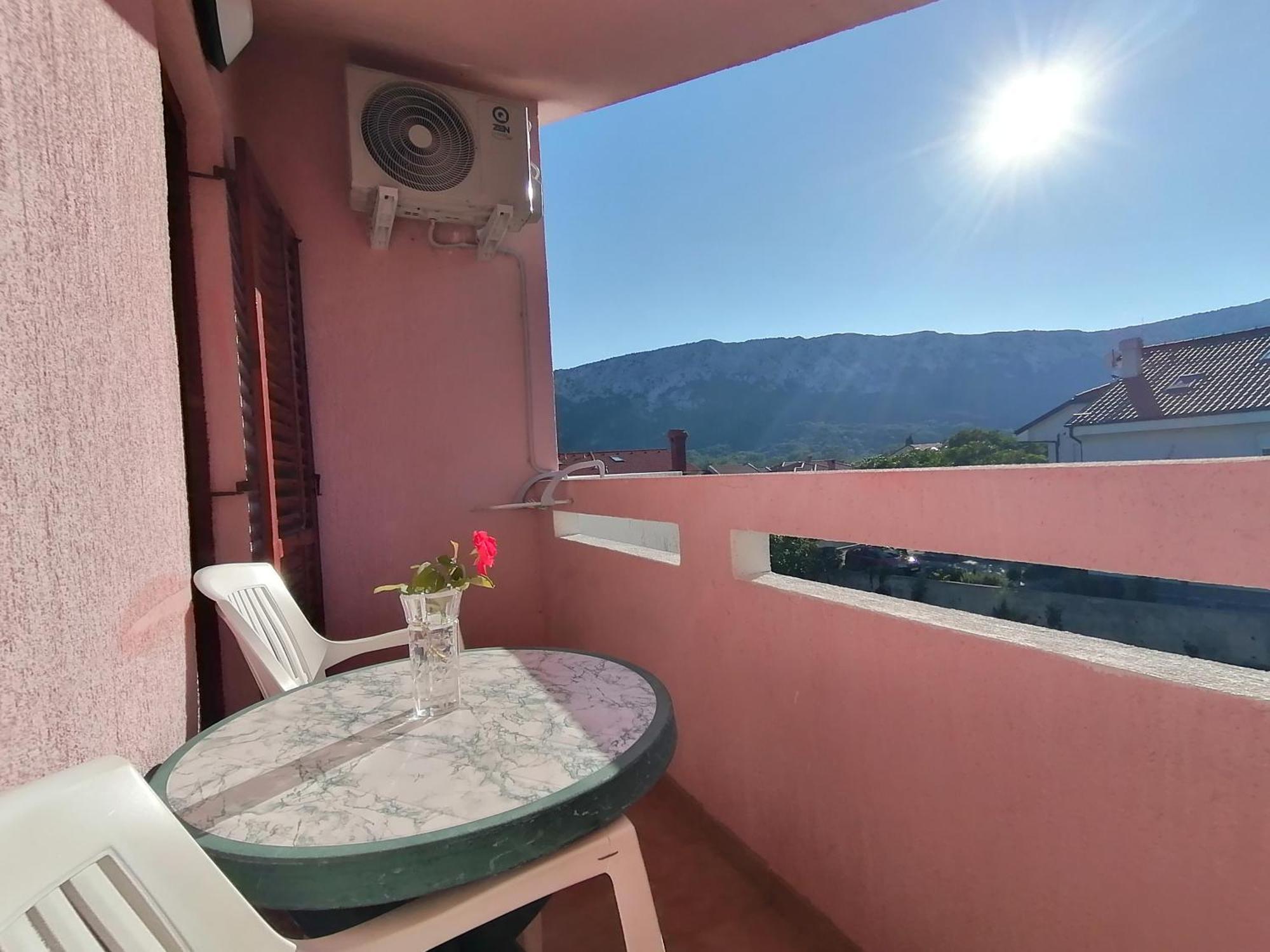Mirjana F Apartaments Baska  Exterior photo